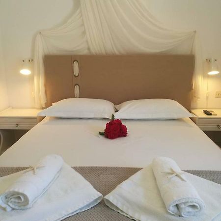 Andreas And Petrinela Rooms Triovasalos Luaran gambar