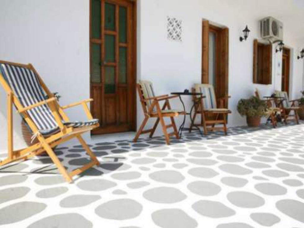 Andreas And Petrinela Rooms Triovasalos Bilik gambar